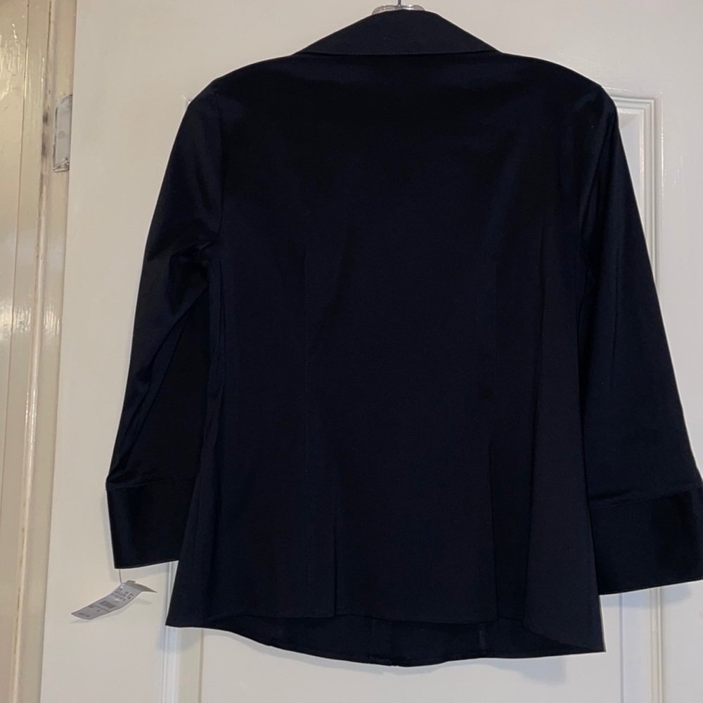 NWT Talbots Black Stretch Button-down Blouse. Size 4. - Picture 8 of 11